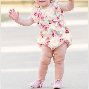 RuffleButts Darling Bouquets Floral Ruffle Romper size 18-24 months